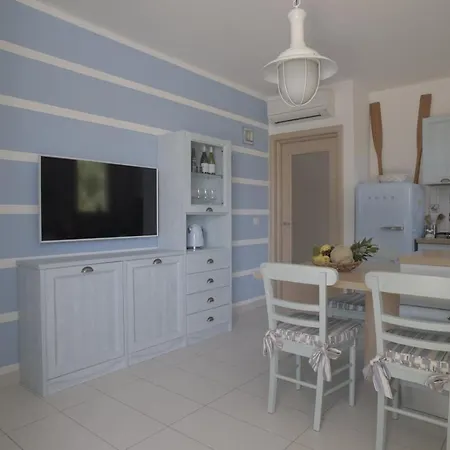 Casadelmare14 روزيتو ديلي أبروتسي
